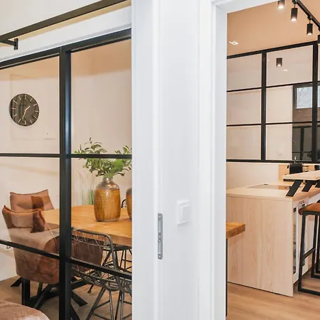 Apartment S331 - Luxurious Two Bedroom Duplex In Köln