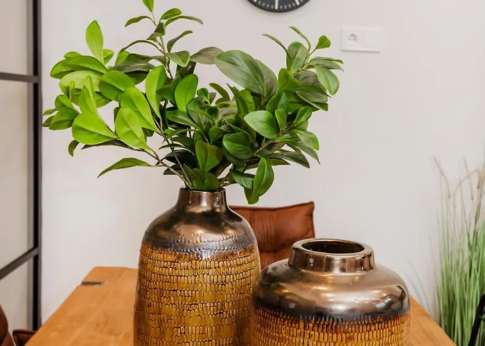 S331 - Luxurious Two Bedroom Duplex In