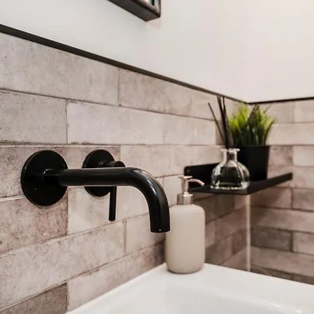 Apartament S331 - Luxurious Two Bedroom Duplex In Kolonia