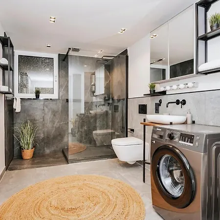 شقة Luxus-maisonette Parkplatz 2 Sz, Platz Fuer 5 كولونيا