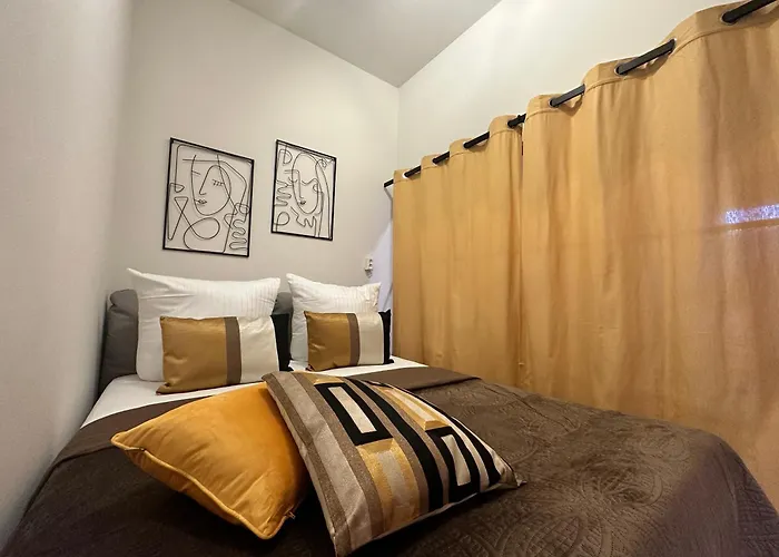 Apartman S331 - Luxurious Two Bedroom Duplex In Köln