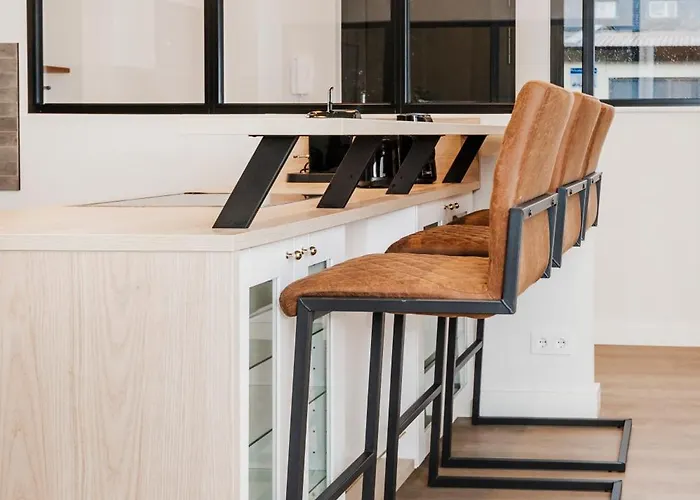 S331 - Luxurious Two Bedroom Duplex In