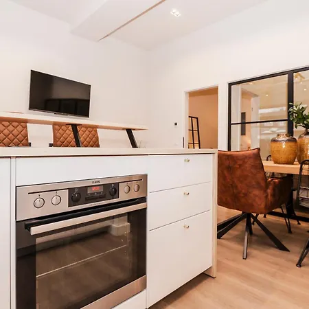 Lägenhet S331 - Luxurious Two Bedroom Duplex In